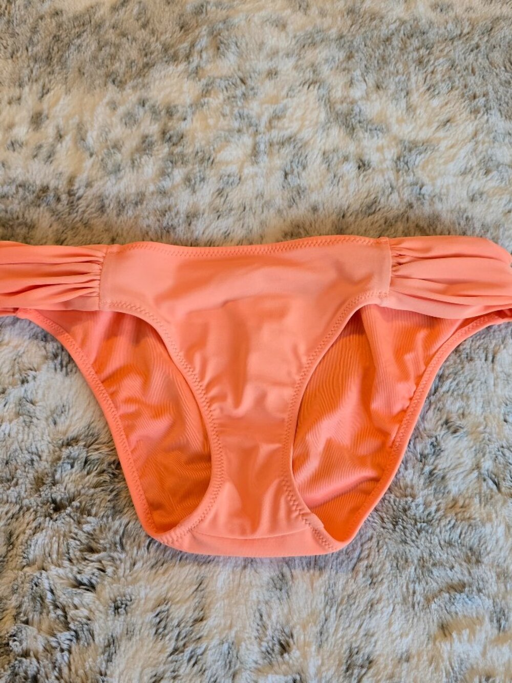 NWOT Victoria's Secret Ruched Bikini Bottom, Size Small